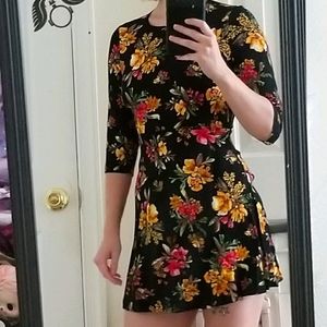 Zara floral dress S